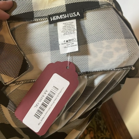 Heimish, Size 1XL, Black + Cream Buffalo Check Blouse - Picture 5 of 5